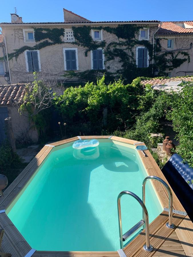 Chambres Et Table D'Hotes Au Brabo Mormoiron Esterno foto
