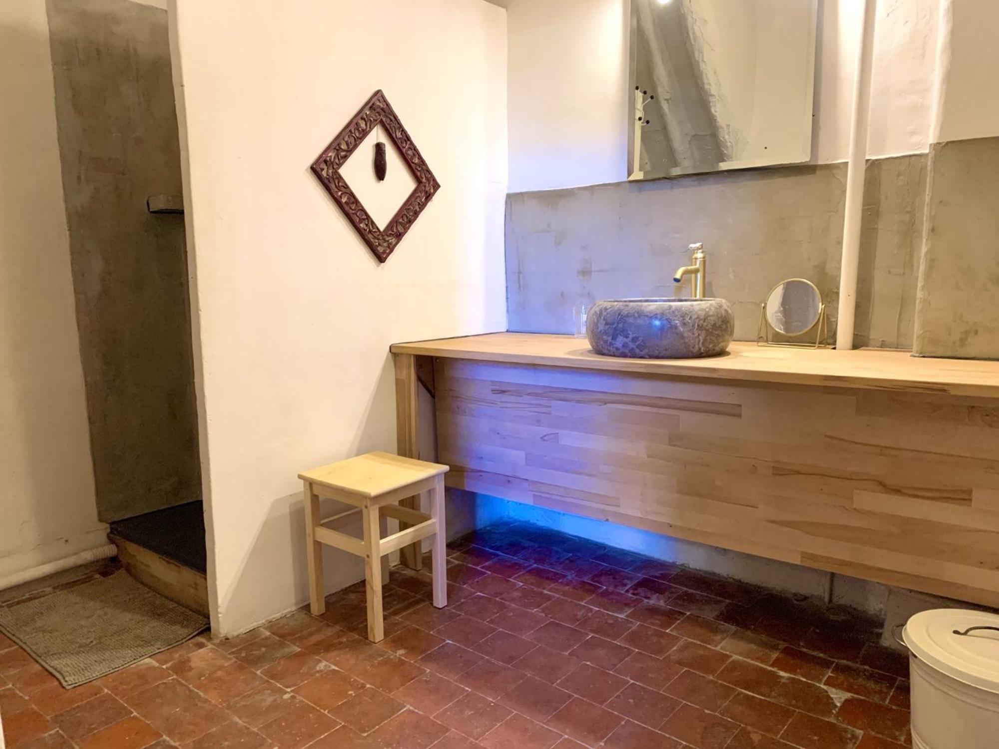 Chambres Et Table D'Hotes Au Brabo Mormoiron Esterno foto