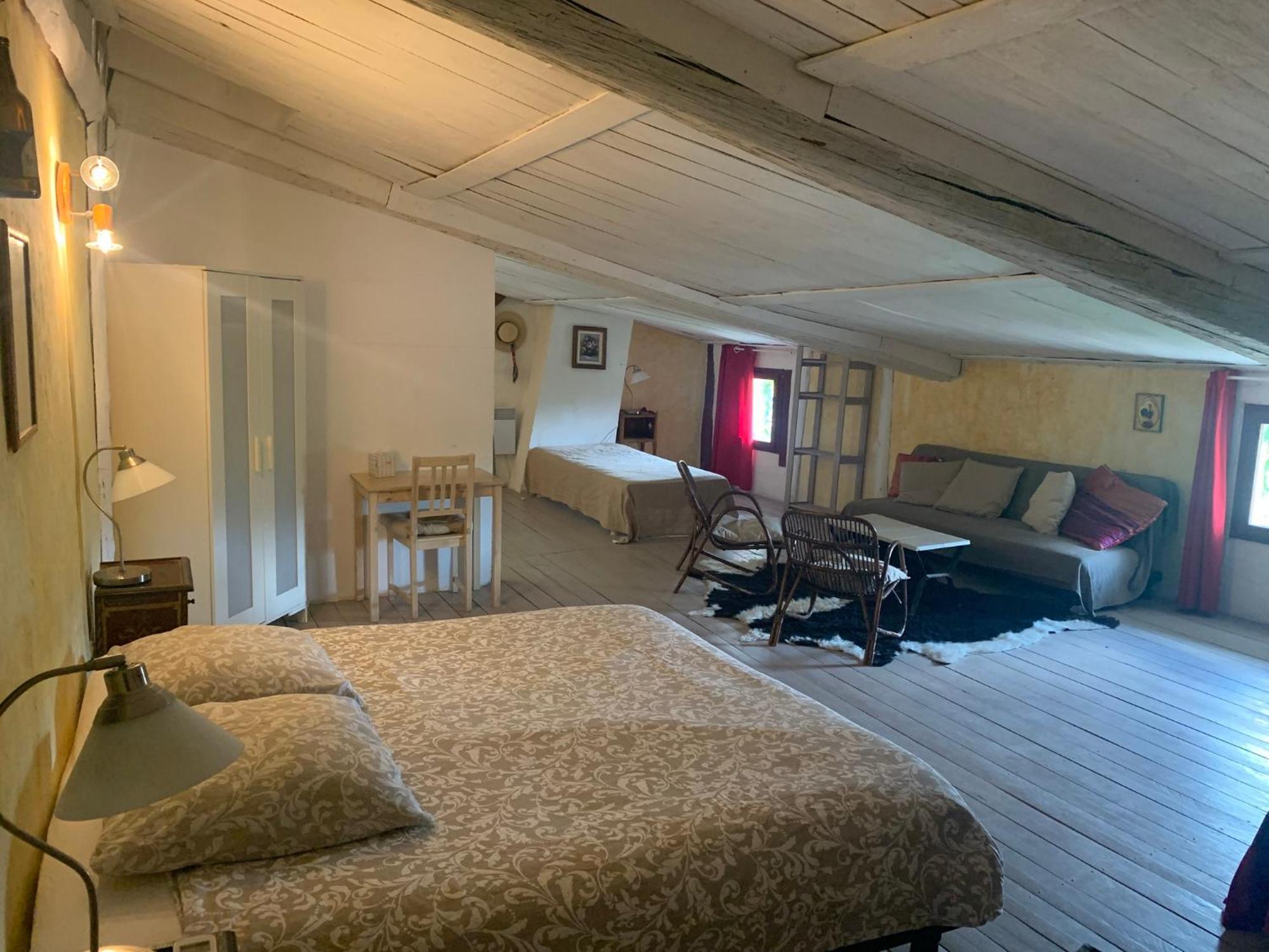 Chambres Et Table D'Hotes Au Brabo Mormoiron Esterno foto