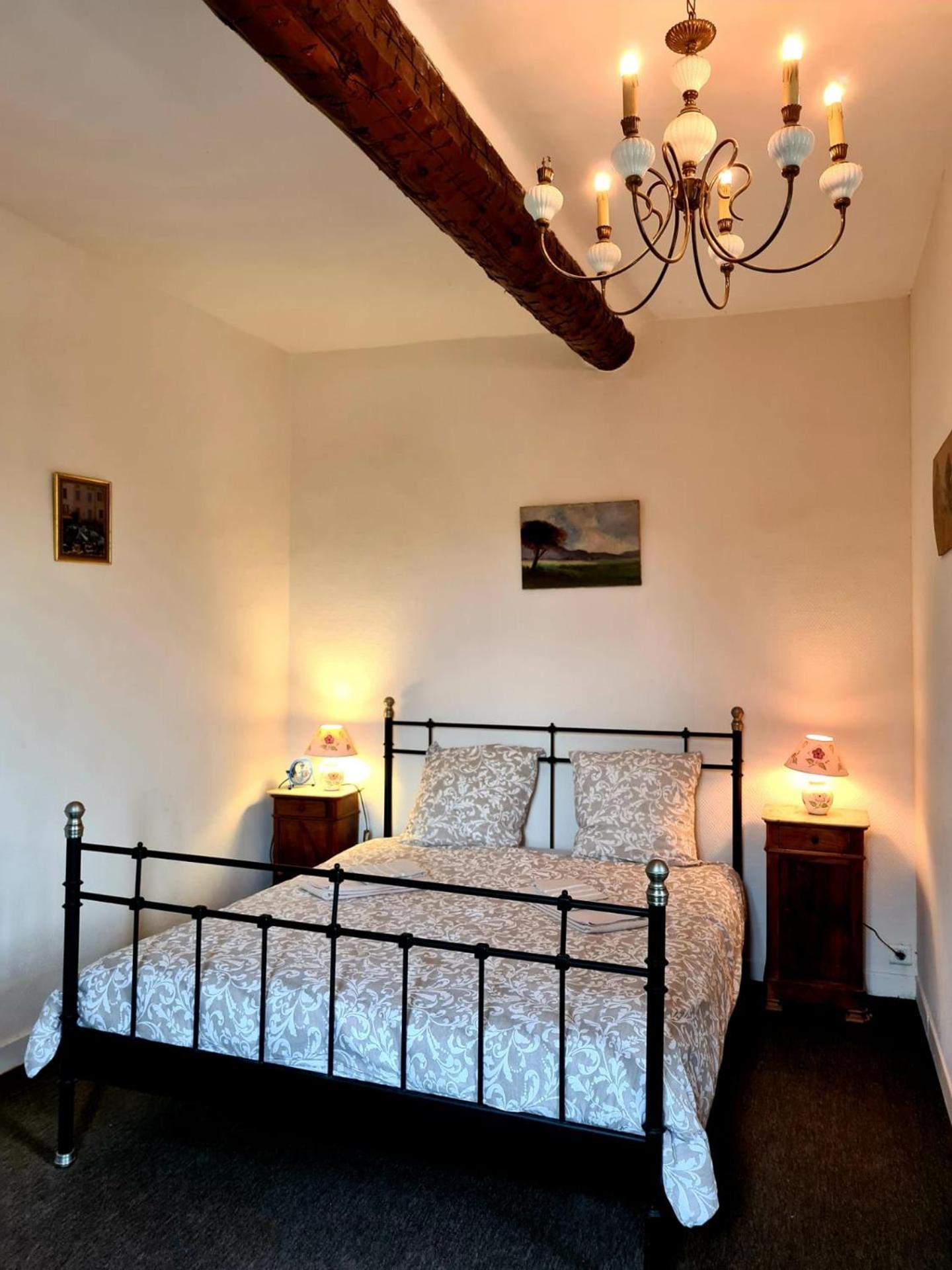 Chambres Et Table D'Hotes Au Brabo Mormoiron Camera foto