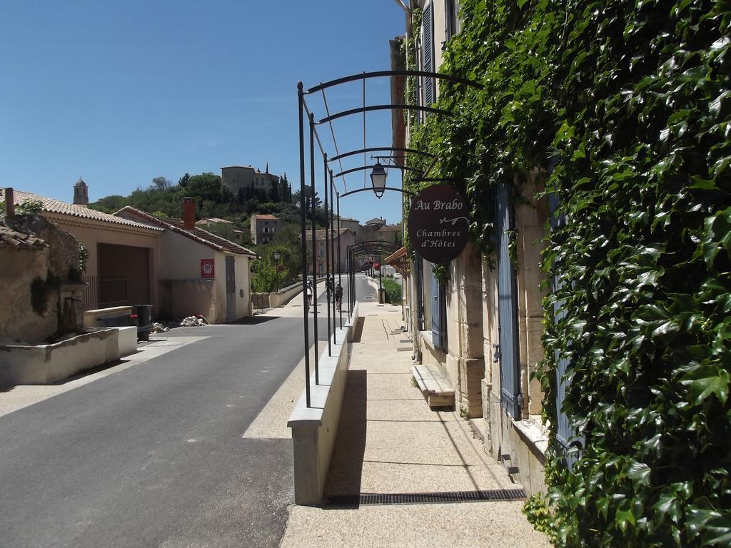Chambres Et Table D'Hotes Au Brabo Mormoiron Esterno foto